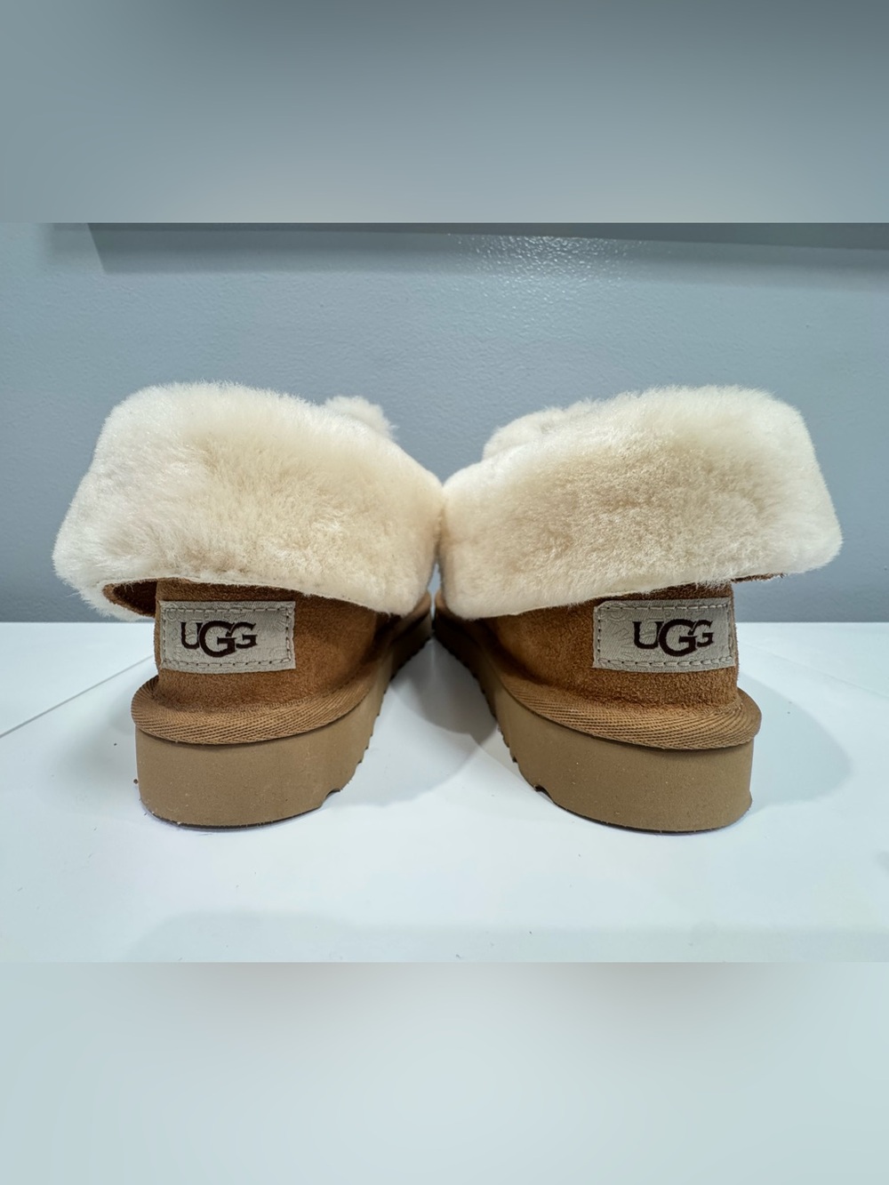 UGG Women's Diara, Ankle Bootie Brown US 6